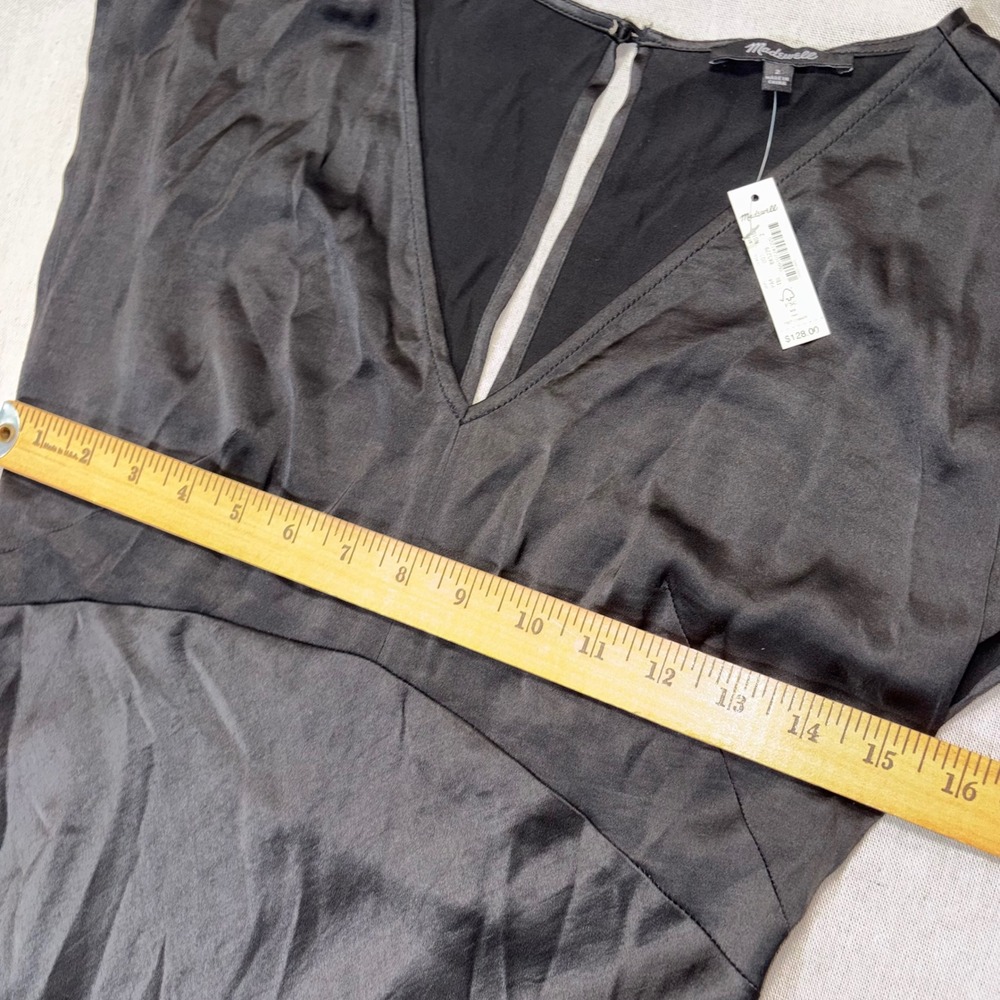 NWT Madewell V-Neck Satin Cap Sleeve Midi Dress Black Size 2 Classic Minimalist - Picture 8 of 10